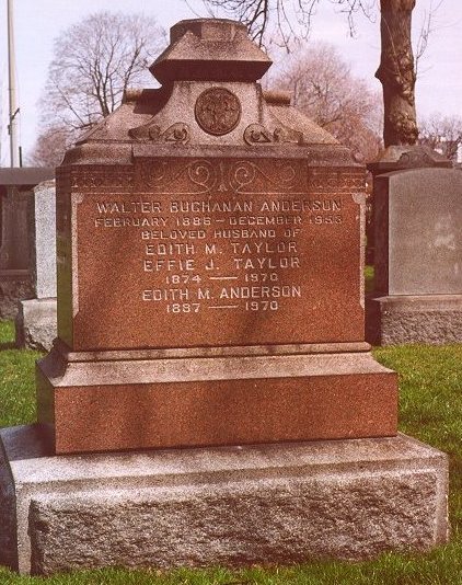 Photo of Effie Taylor's grave by Natalie Riegler